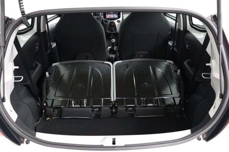 Toyota Aygo - 1.0 VVT-i x-play 23