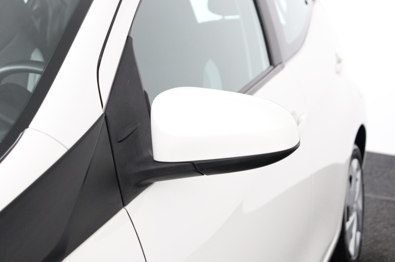 Toyota Aygo - 1.0 VVT-i x-play 33