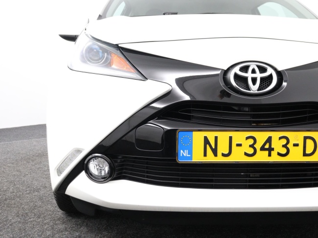 Toyota Aygo - 1.0 VVT-i x-play