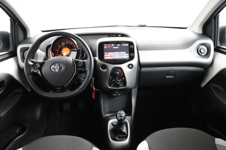 Toyota Aygo - 1.0 VVT-i x-play 4