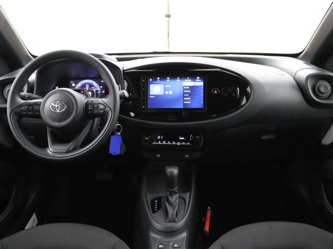 Toyota Aygo X - Hybrid 115 play