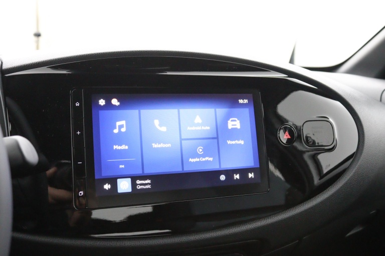 Toyota Aygo X - Hybrid 115 play 13