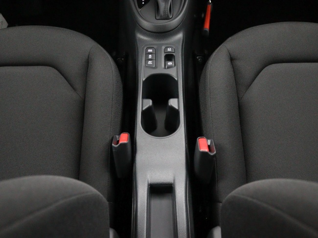 Toyota Aygo X - Hybrid 115 play