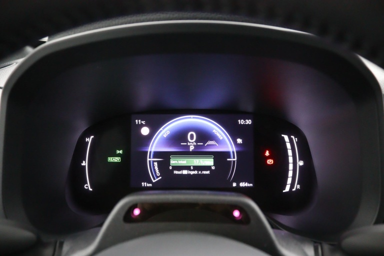 Toyota Aygo X - Hybrid 115 play 22