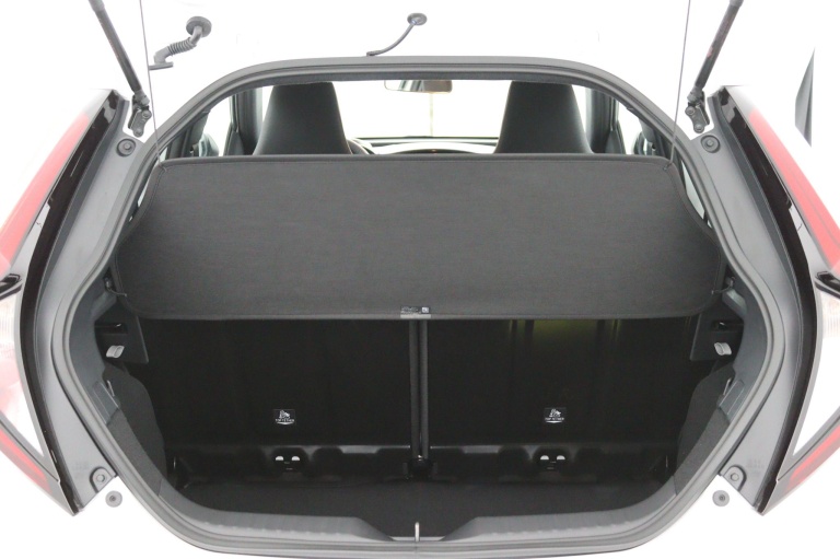 Toyota Aygo X - Hybrid 115 play 25