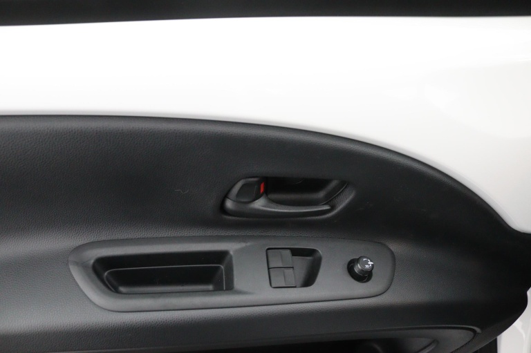 Toyota Aygo X - Hybrid 115 play 28