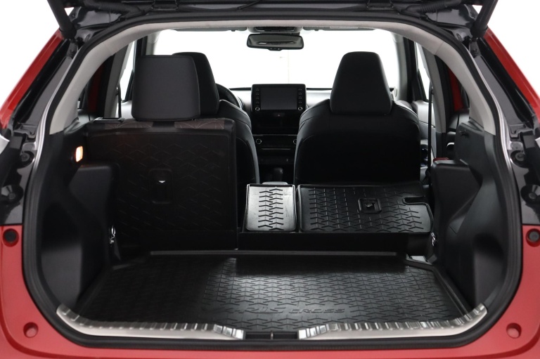 Toyota Yaris Cross - 1.5 Hybrid Adventure 24