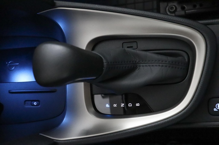 Toyota Yaris Cross - 1.5 Hybrid Adventure 26