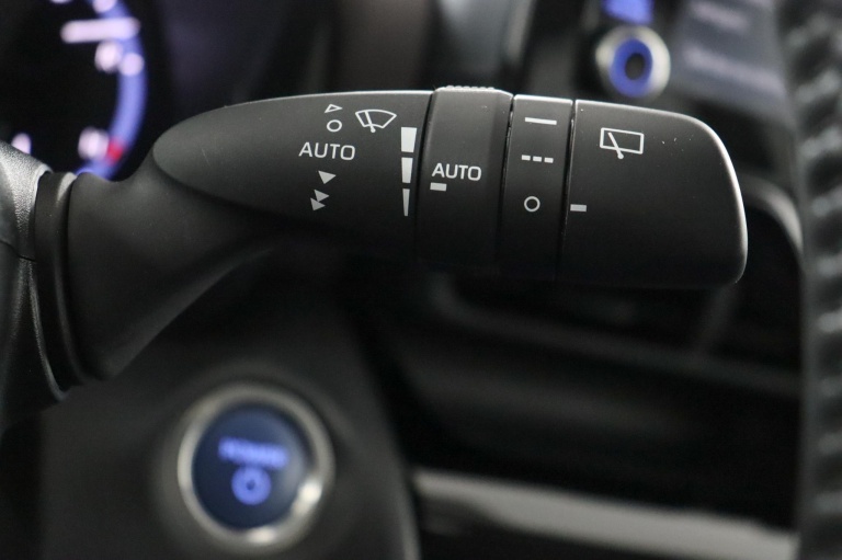 Toyota Yaris Cross - 1.5 Hybrid Adventure 31