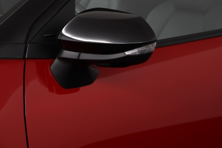 Toyota Yaris Cross - 1.5 Hybrid Adventure 36