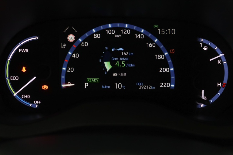 Toyota Yaris Cross - 1.5 Hybrid Adventure 6