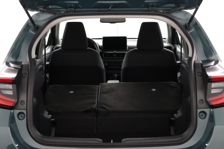 Toyota Yaris - 1.5 Hybrid 115 Dynamic 26