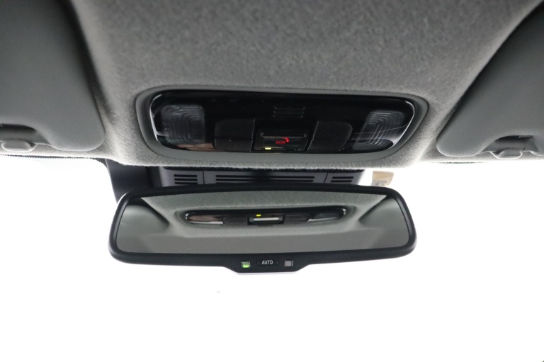 Toyota Yaris - 1.5 Hybrid 115 Dynamic 33