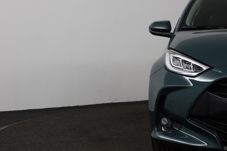 Toyota Yaris - 1.5 Hybrid 115 Dynamic 35