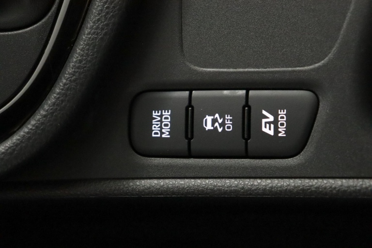 Toyota Yaris - 1.5 Hybrid 115 Dynamic 48