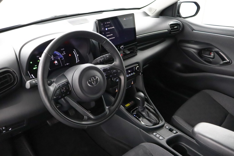 Toyota Yaris - 1.5 Hybrid 115 Dynamic 51