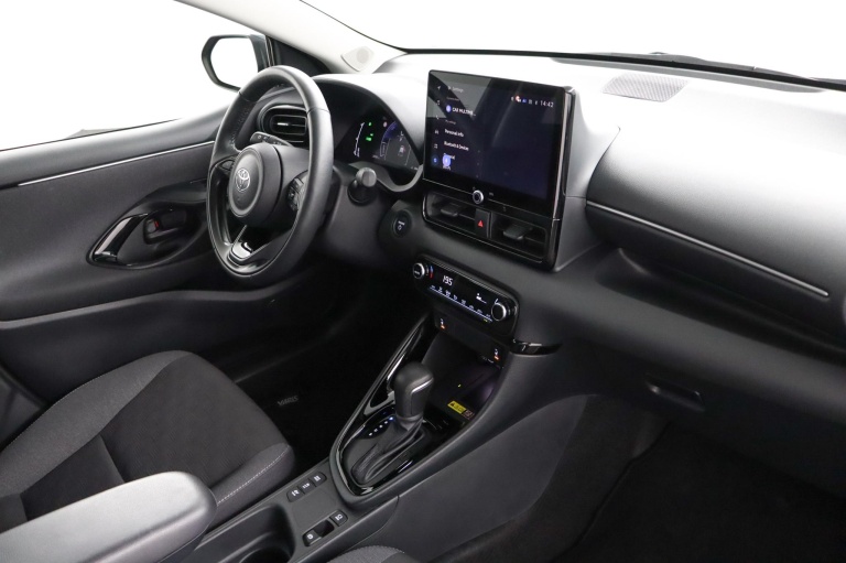 Toyota Yaris - 1.5 Hybrid 115 Dynamic 53