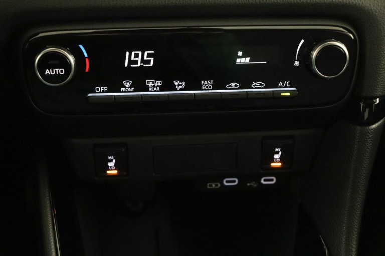 Toyota Yaris - 1.5 Hybrid 115 Dynamic 7