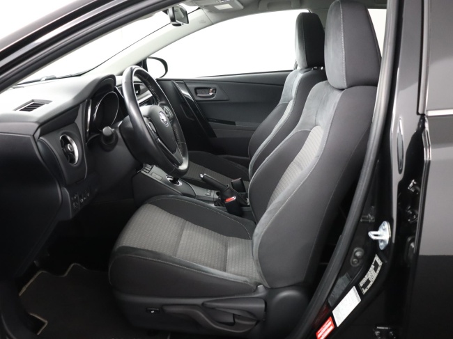 Toyota Auris - 1.8 Hybrid Executive