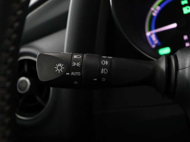 Toyota Auris - 1.8 Hybrid Executive