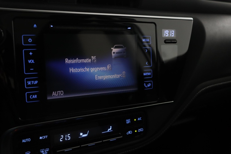 Toyota Auris - 1.8 Hybrid Executive 49