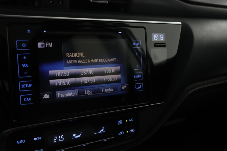 Toyota Auris - 1.8 Hybrid Executive 50