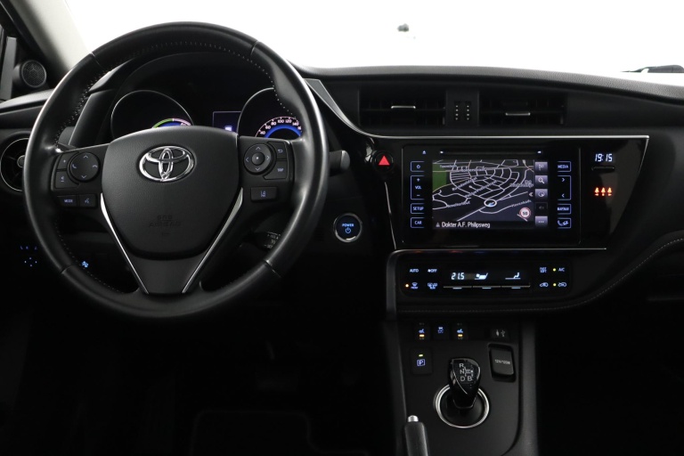 Toyota Auris - 1.8 Hybrid Executive 56