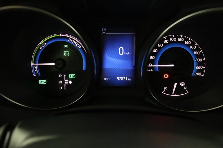 Toyota Auris - 1.8 Hybrid Executive 6