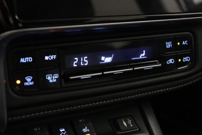 Toyota Auris - 1.8 Hybrid Executive 7