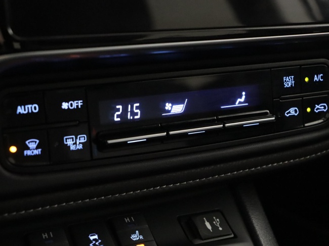 Toyota Auris - 1.8 Hybrid Executive