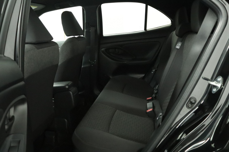 Toyota Yaris Cross - 1.5 Hybrid Dynamic 18