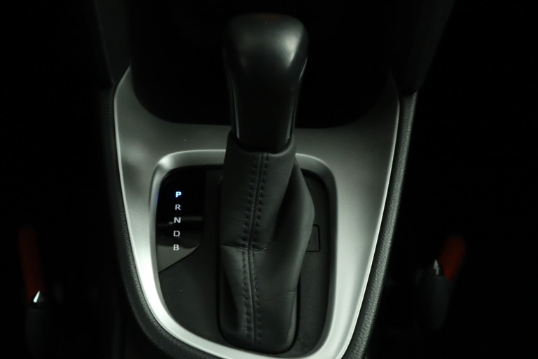 Toyota Yaris Cross - 1.5 Hybrid Dynamic 26