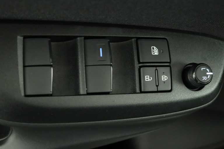 Toyota Yaris Cross - 1.5 Hybrid Dynamic 27