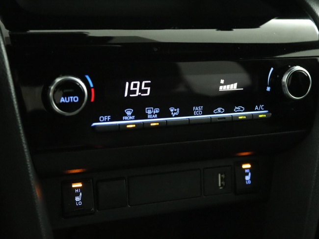 Toyota Yaris Cross - 1.5 Hybrid Dynamic