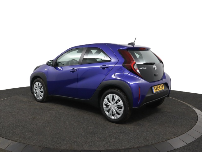 Toyota Aygo X - 1.0 VVT-i S-CVT Play