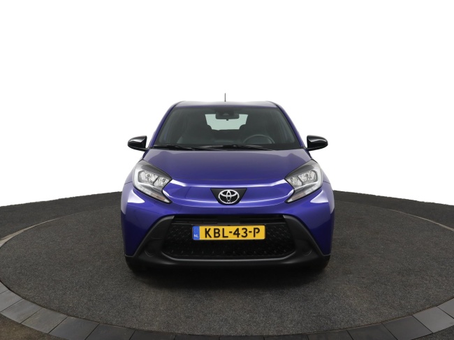 Toyota Aygo X - 1.0 VVT-i S-CVT Play