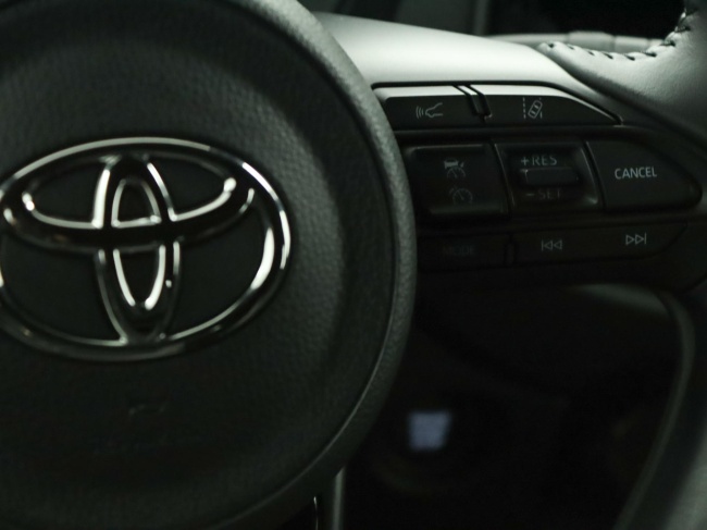 Toyota Aygo X - 1.0 VVT-i S-CVT Play