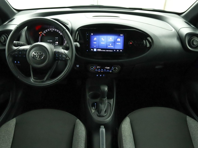 Toyota Aygo X - 1.0 VVT-i S-CVT Play
