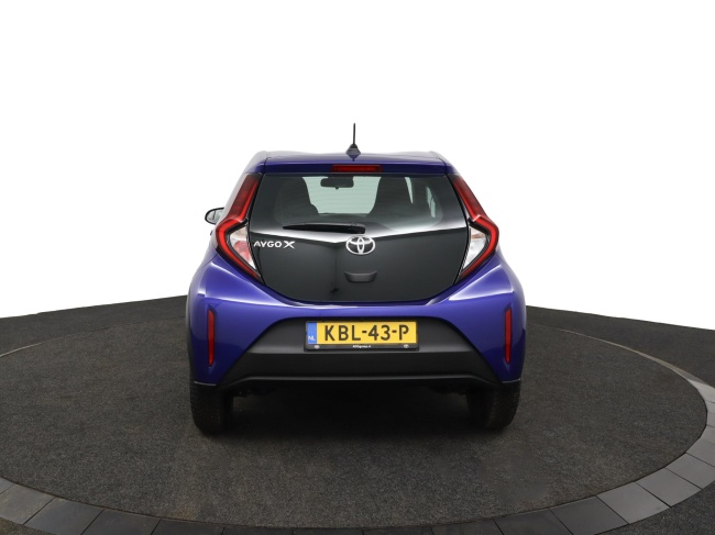 Toyota Aygo X - 1.0 VVT-i S-CVT Play