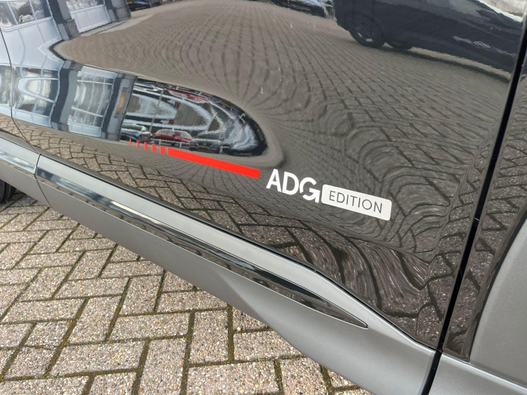 BYD SEAL U - 1.5 DM-i FWD Boost 11