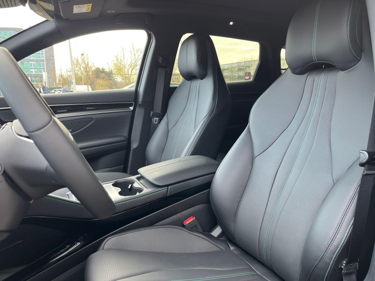 BYD SEAL U - 1.5 DM-i FWD Boost 9