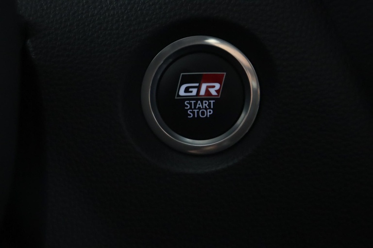 Toyota Corolla Touring Sports - Hybrid 200 GR Sport Plus 23