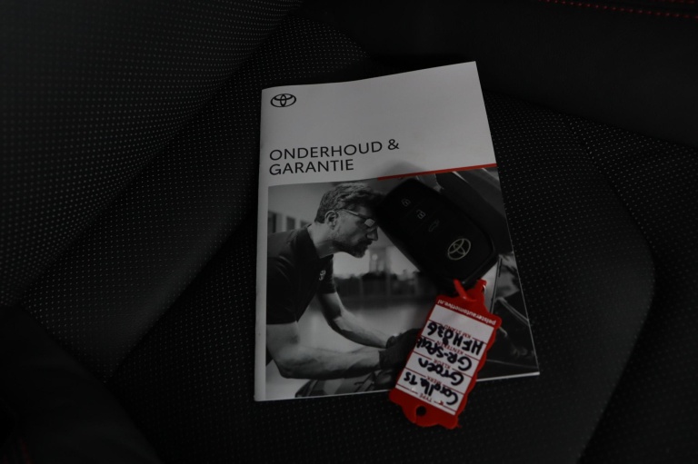 Toyota Corolla Touring Sports - Hybrid 200 GR Sport Plus 30