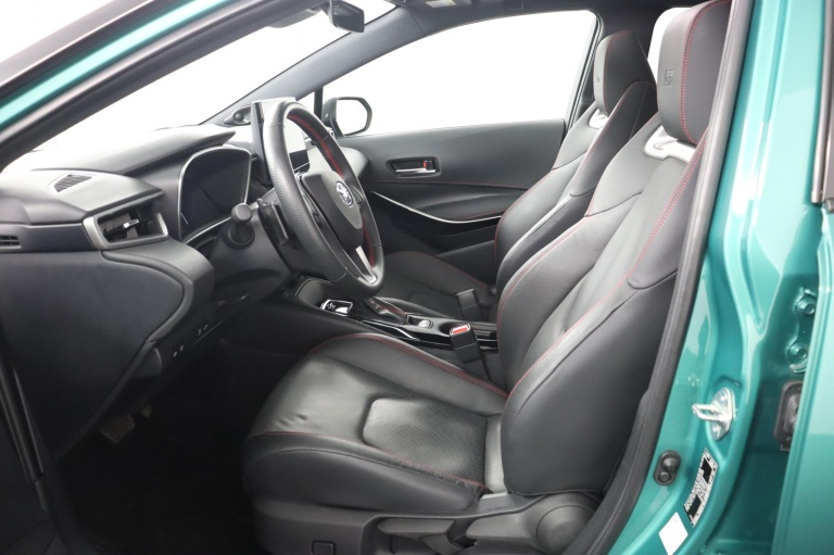 Toyota Corolla Touring Sports - Hybrid 200 GR Sport Plus 9