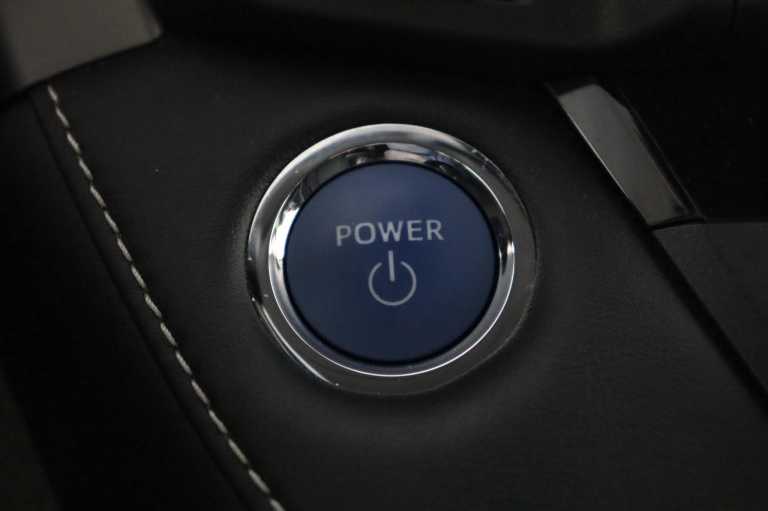 Toyota RAV4 - 2.5 Hybrid AWD Style 19