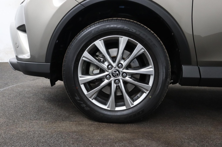 Toyota RAV4 - 2.5 Hybrid AWD Style 38