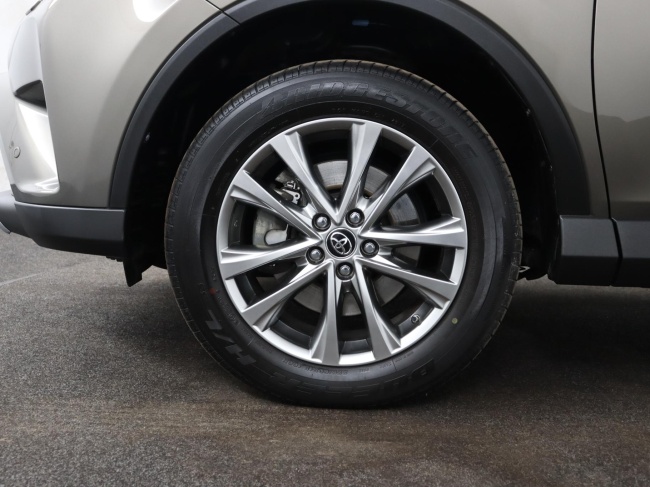 Toyota RAV4 - 2.5 Hybrid AWD Style