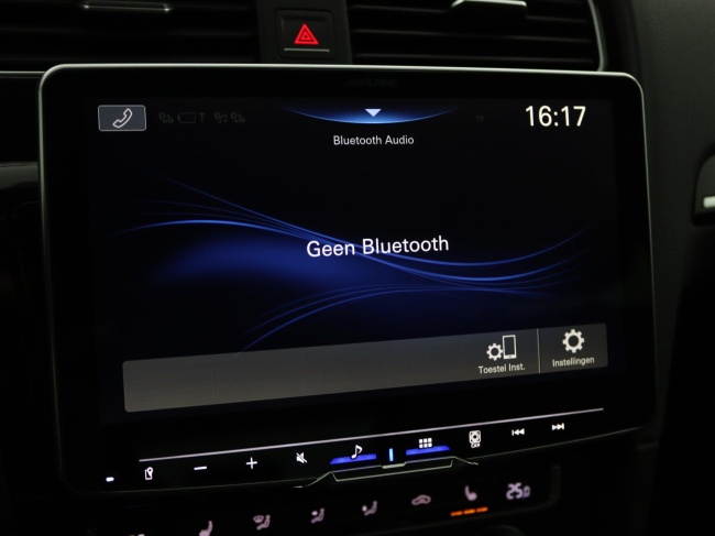 Volkswagen Golf - 1.2 TSI Business Edition