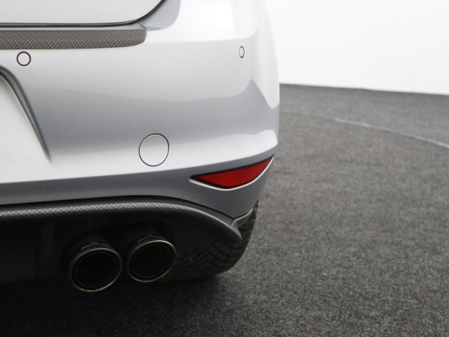 Volkswagen Golf - 1.2 TSI Business Edition