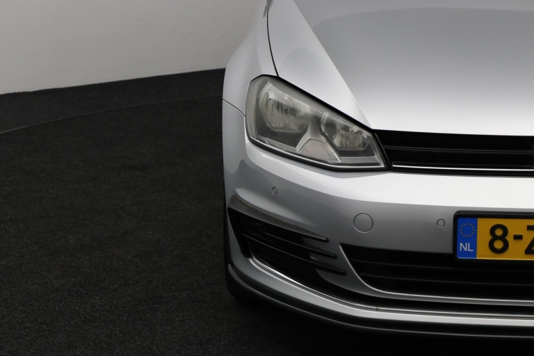 Volkswagen Golf - 1.2 TSI Business Edition 19